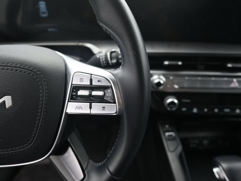 Used 2024 Kia Telluride S w/ S Sunroof Package AWD/4WD image 13