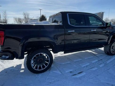 Used 2022 GMC Sierra 1500 SLT w/ SLT Premium Plus Package image 2