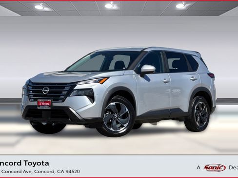 Used 2025 Nissan Rogue SV AWD/4WD image 1