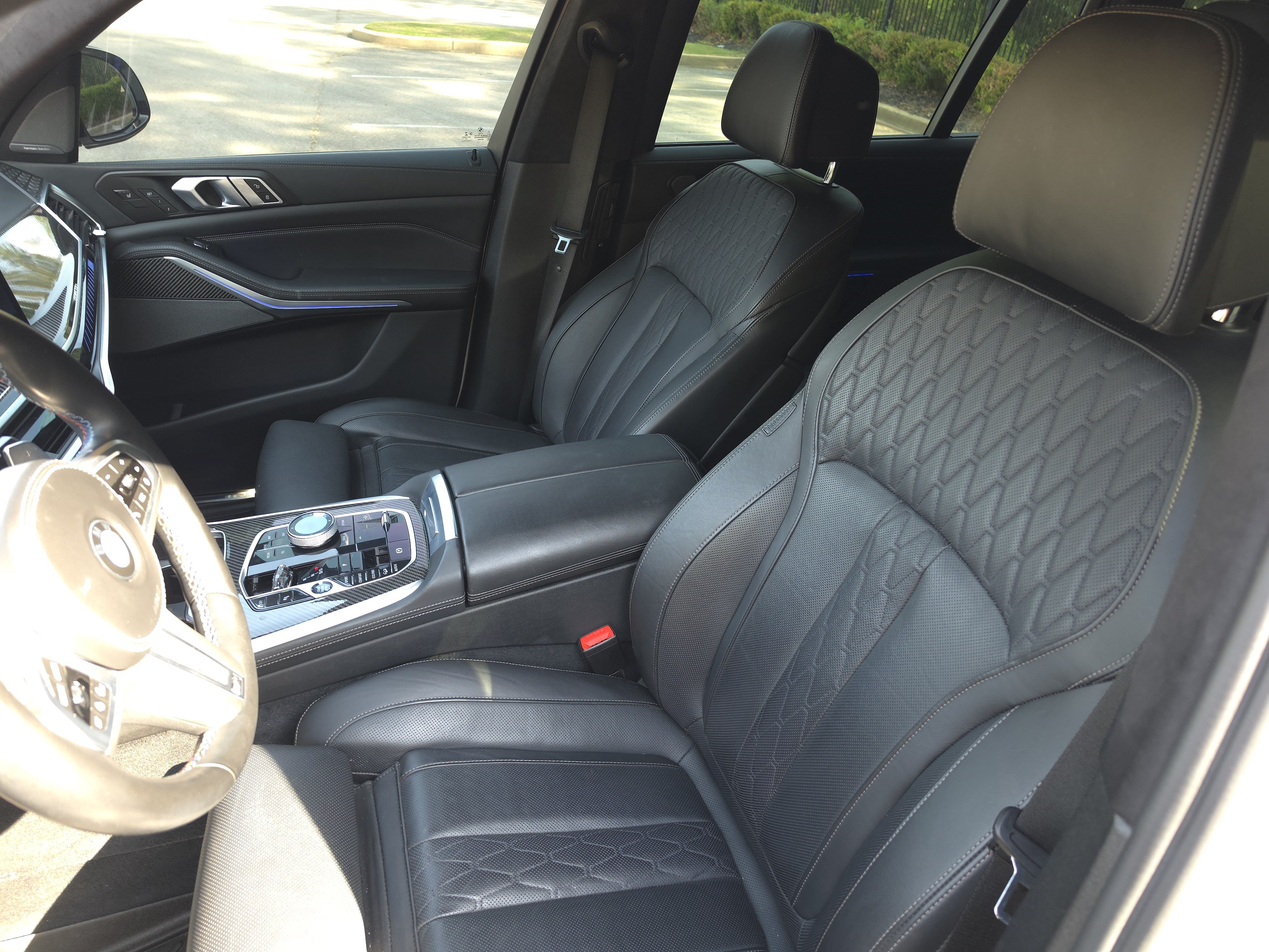 Used 2023 BMW X7 M60i w/ Executive Package AWD/4WD image 16