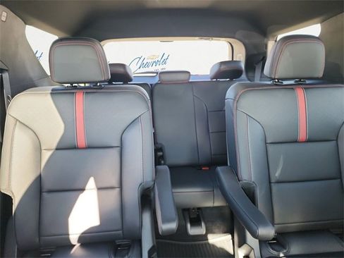 New 2026 Chevrolet Traverse RS w/ LPO, Floor Liner Package image 11