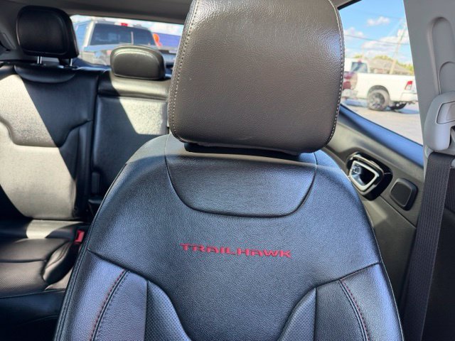 Used 2022 Jeep Compass Trailhawk w/ Trailhawk Elite Group AWD/4WD image 29
