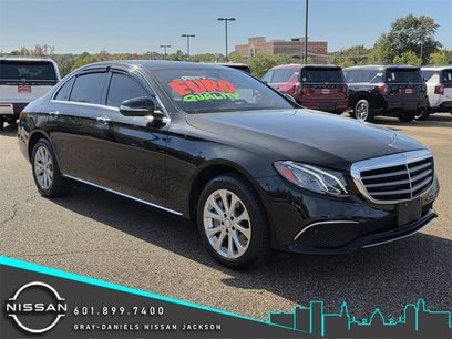 Used 2017 Mercedes-Benz E 300 4MATIC w/ Premium 1 Package