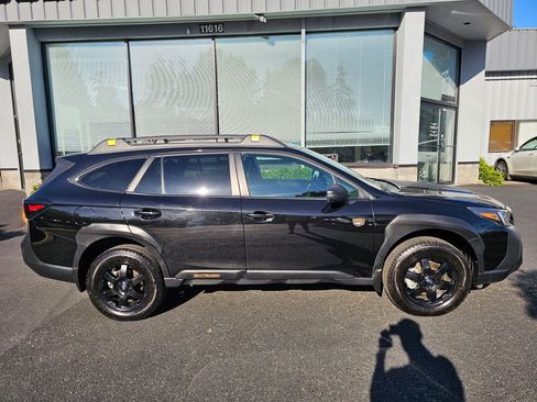 Used 2022 Subaru Outback Wilderness w/ Wilderness Package AWD/4WD image 8