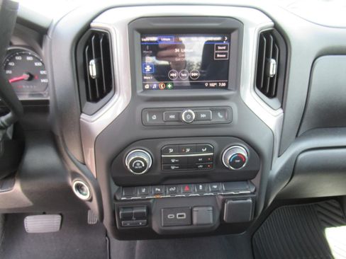 Used 2024 Chevrolet Silverado 2500 Custom w/ Custom Convenience Package RWD image 26