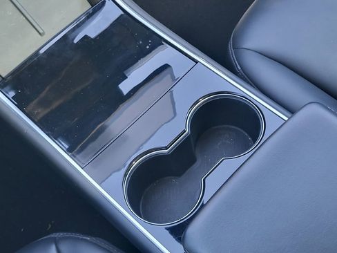 Used 2020 Tesla Model 3 Long Range image 16