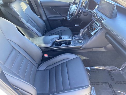 Used 2024 Lexus IS 350 F Sport image 9