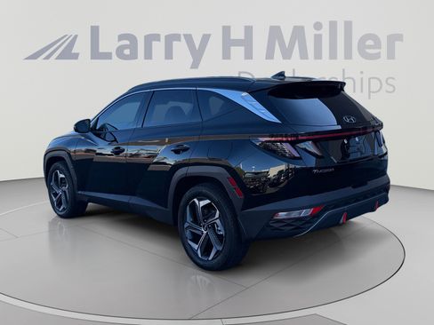 Certified 2024 Hyundai Tucson Limited AWD/4WD image 3