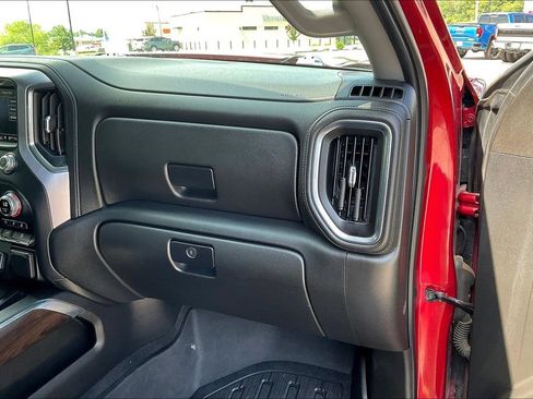 Used 2019 GMC Sierra 1500 SLT w/ SLT Premium Plus Package AWD/4WD image 16