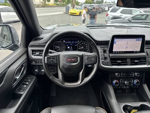 Used 2021 GMC Yukon AT4 w/ AT4 Premium Package AWD/4WD image 29