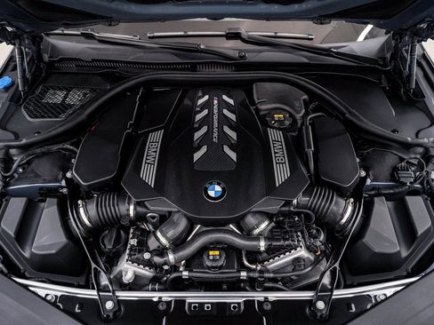 Used 2022 BMW M850i xDrive M850i xDrive image 29