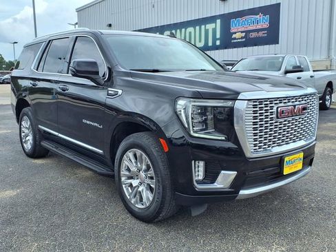 Used 2023 GMC Yukon Denali w/ Max Trailering Package AWD/4WD image 3
