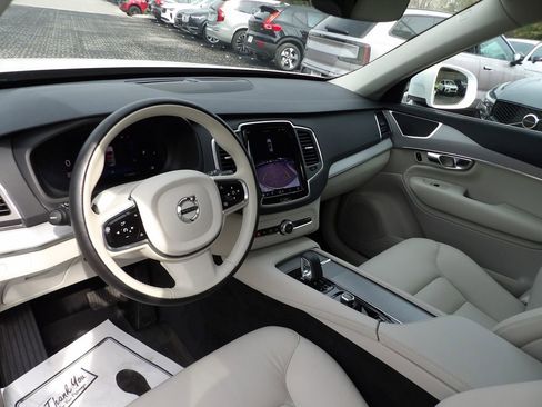 Certified 2023 Volvo XC90 B5 Core w/ Protection Package Premier image 15