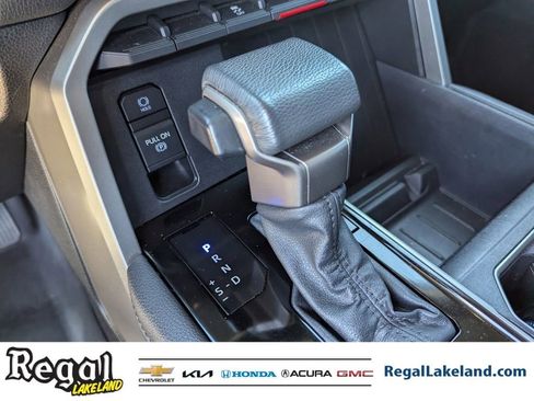 Used 2023 Toyota Tundra Limited image 23