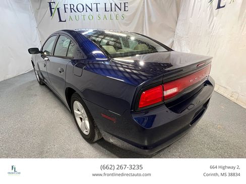 Used 2014 Dodge Charger SE image 5