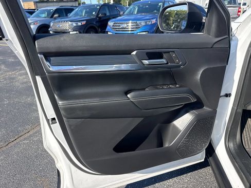 Used 2026 GMC Terrain Elevation FWD image 16