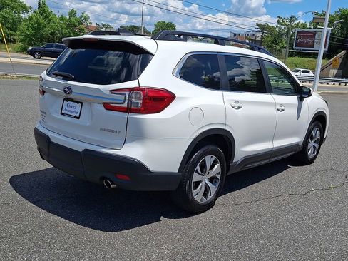 Used 2025 Subaru Ascent Premium AWD/4WD image 9