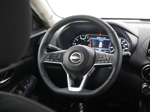 Used 2025 Nissan Sentra SV w/ All-Weather Package image 15