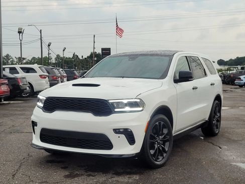 Used 2021 Dodge Durango R/T w/ Blacktop Package AWD/4WD image 4
