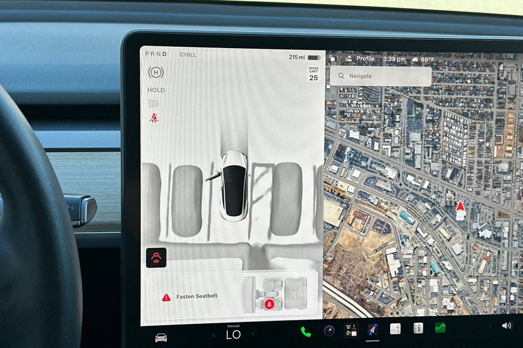 Used 2023 Tesla Model 3 Standard Range RWD image 22