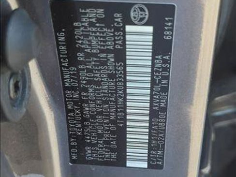 Certified 2019 Toyota Camry LE FWD image 25