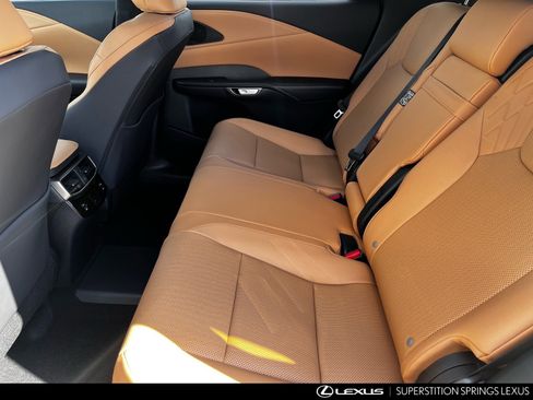 New 2026 Lexus RX 450h AWD image 18