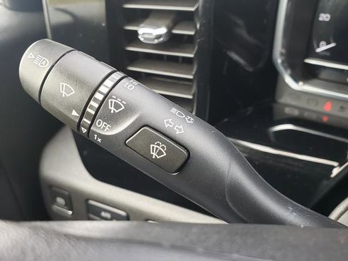 Used 2022 GMC Sierra 1500 Elevation image 26