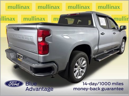 Used 2023 Chevrolet Silverado 1500 Custom RWD image 4