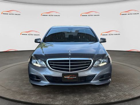 Used 2015 Mercedes-Benz E 350 4MATIC Sedan w/ Premium 1 Package image 3