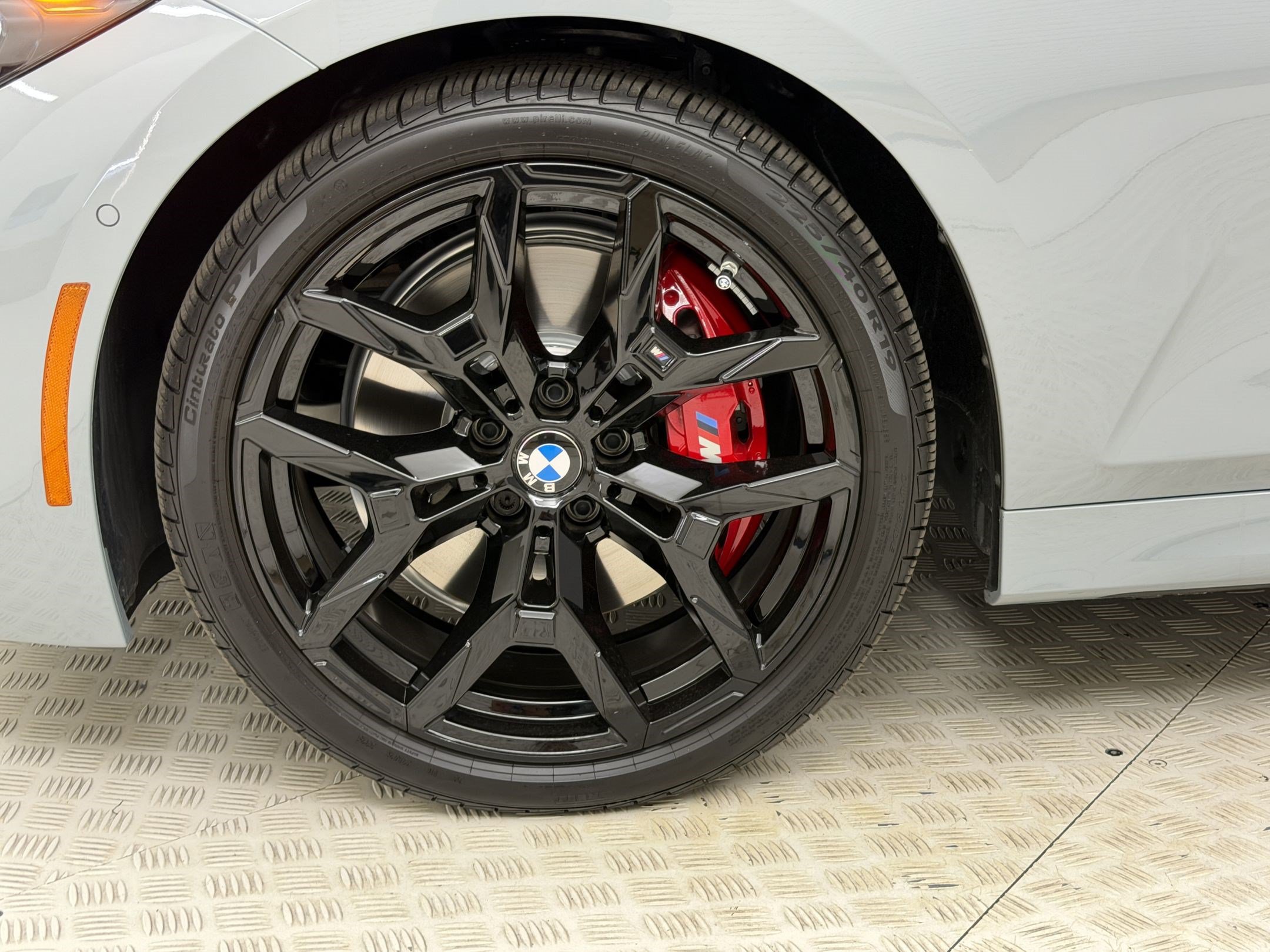 Used 2026 BMW 330i Sedan w/ M Sport Package RWD image 13