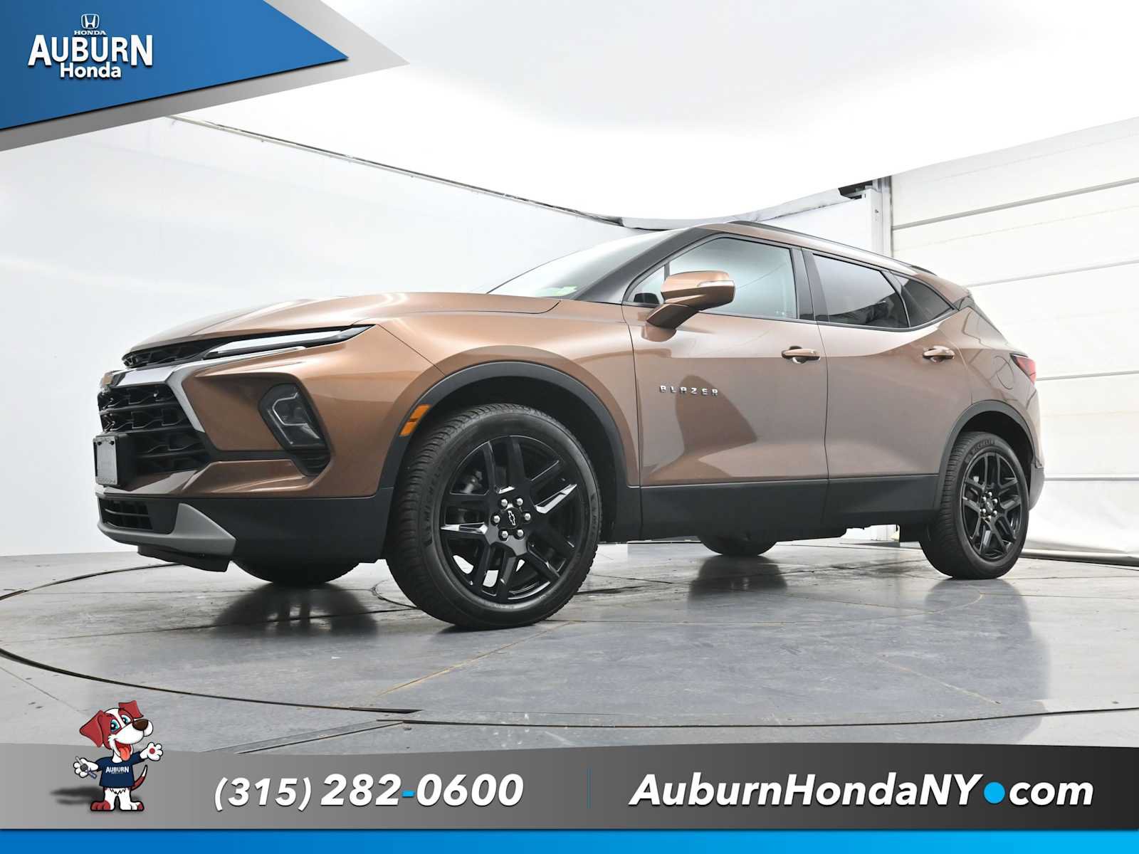 Used 2024 Chevrolet Blazer LT AWD/4WD image 28