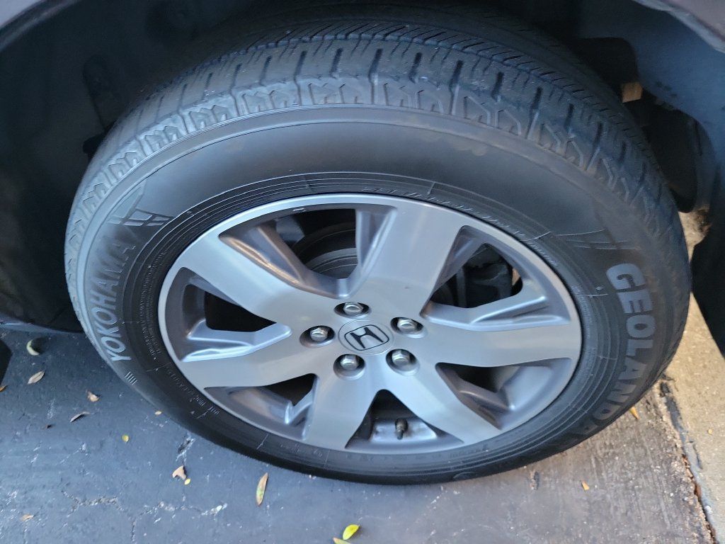 Used 2014 Honda Pilot Touring image 15
