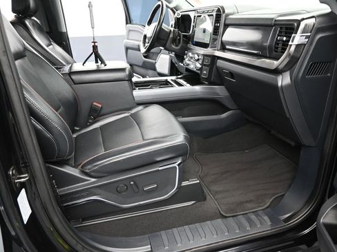 Used 2024 Ford F350 Lariat w/ Chrome Package image 20