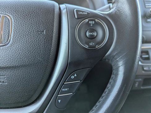 Used 2017 Honda Ridgeline RTL image 14
