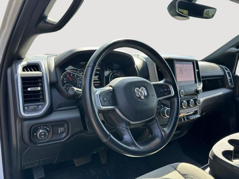 Used 2024 RAM 2500 Big Horn AWD/4WD image 11