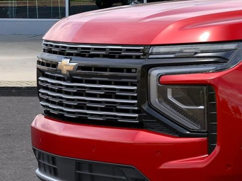 New 2026 Chevrolet Suburban High Country AWD/4WD image 13