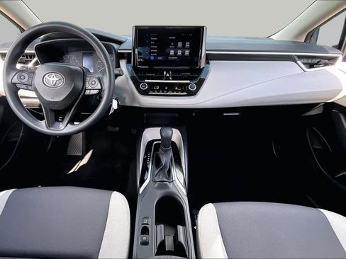 Used 2024 Toyota Corolla LE FWD image 16