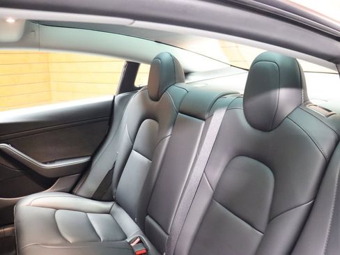 Used 2023 Tesla Model 3 Standard Range image 62