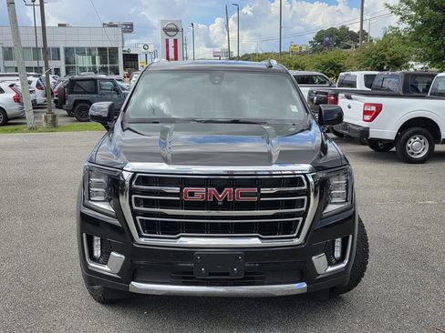 Used 2021 GMC Yukon SLT w/ SLT Premium Package AWD/4WD image 2