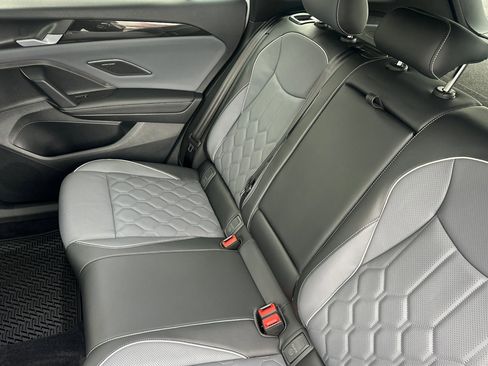 New 2026 Volkswagen Tiguan SEL R-Line image 10