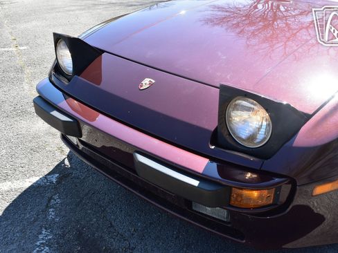 Used 1987 Porsche 944 S image 32