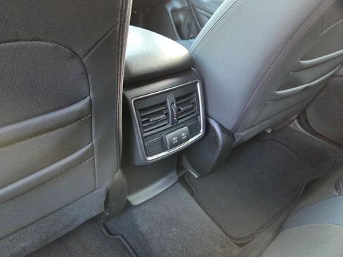 Used 2021 Subaru Forester Premium AWD/4WD image 22