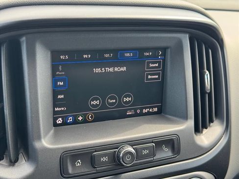 Used 2022 Chevrolet Colorado W/T w/ WT Convenience Package AWD/4WD image 21