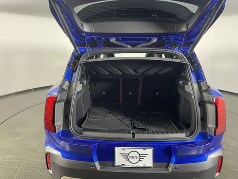 Used 2025 MINI Cooper Countryman S w/ Comfort Package Max image 29