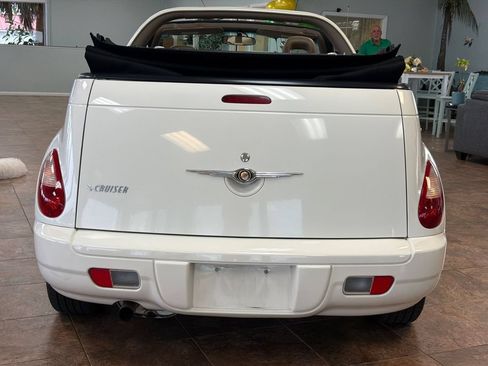 Used 2008 Chrysler PT Cruiser Convertible FWD image 5