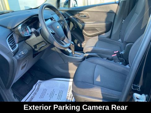 Used 2019 Chevrolet Trax LT image 11