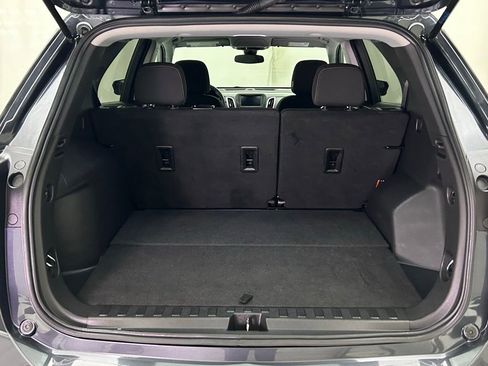 Used 2023 Chevrolet Equinox LT image 10