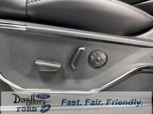 New 2026 Ford F250 Platinum AWD/4WD image 31
