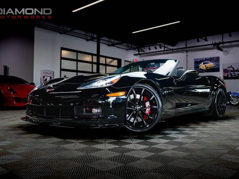 Used 2013 Chevrolet Corvette 427 w/ Z06 Carbon Fiber Package image 18