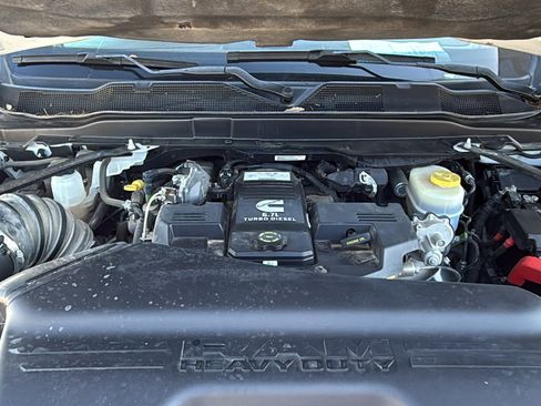 Used 2020 RAM 3500 Limited image 34